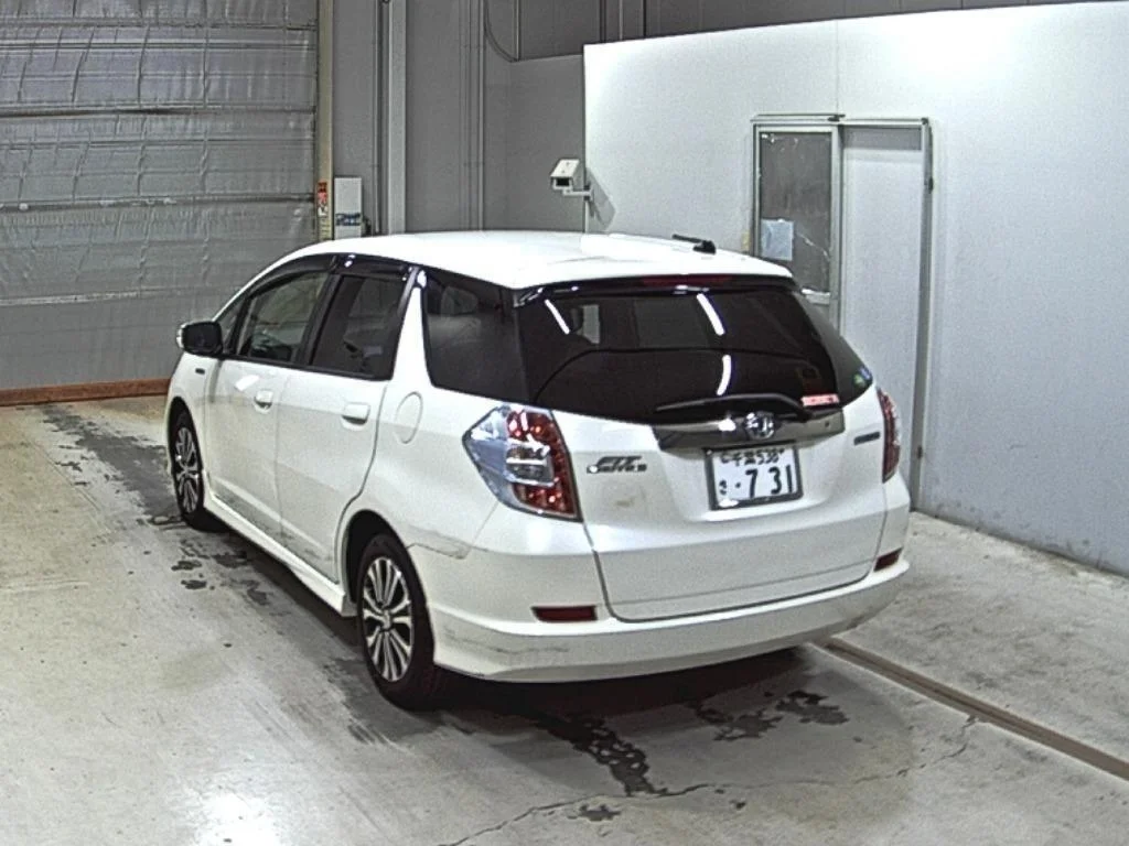 Honda Fit Shuttle GP2 2015